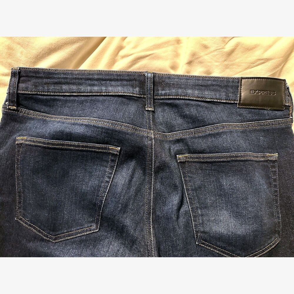 Express Men's Straight Leg Dark Wash Jeans 34x32 Conscious Edit | EUC - Picture 4 of 5